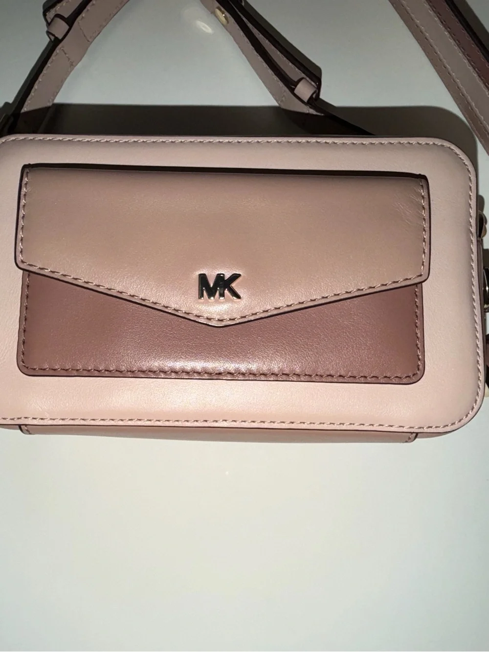 Michael Kors Camera Small Tri-color Multicolor Leather Bag